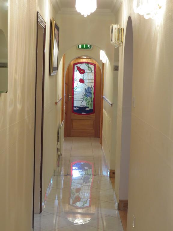 Grey Gables B&B Ennis Esterno foto