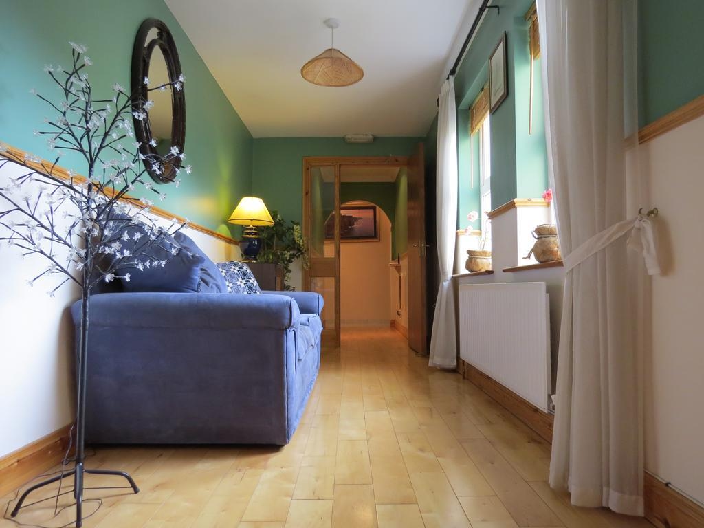 Grey Gables B&B Ennis Esterno foto