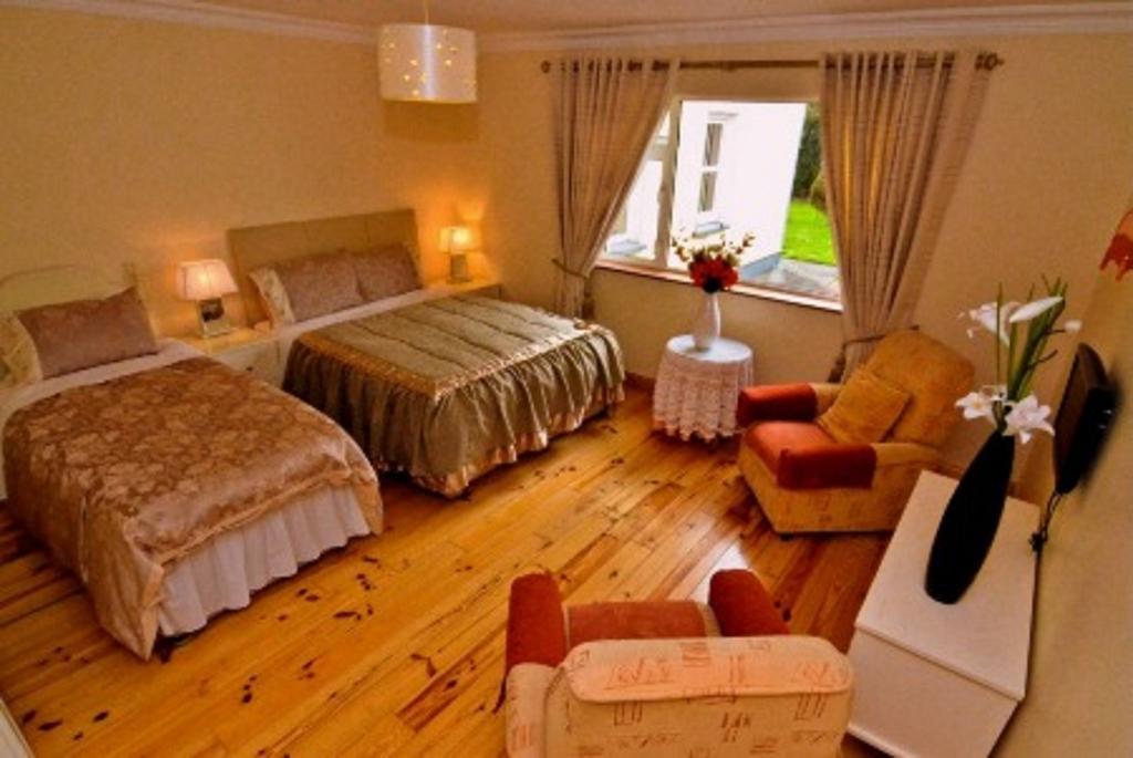 Grey Gables B&B Ennis Esterno foto