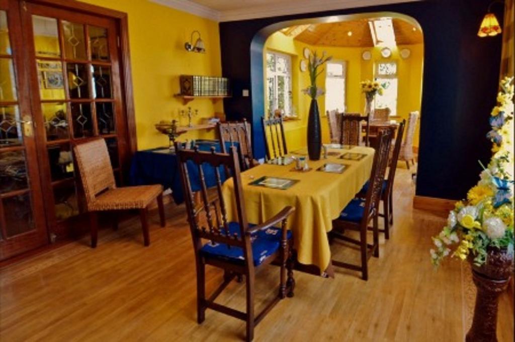 Grey Gables B&B Ennis Esterno foto
